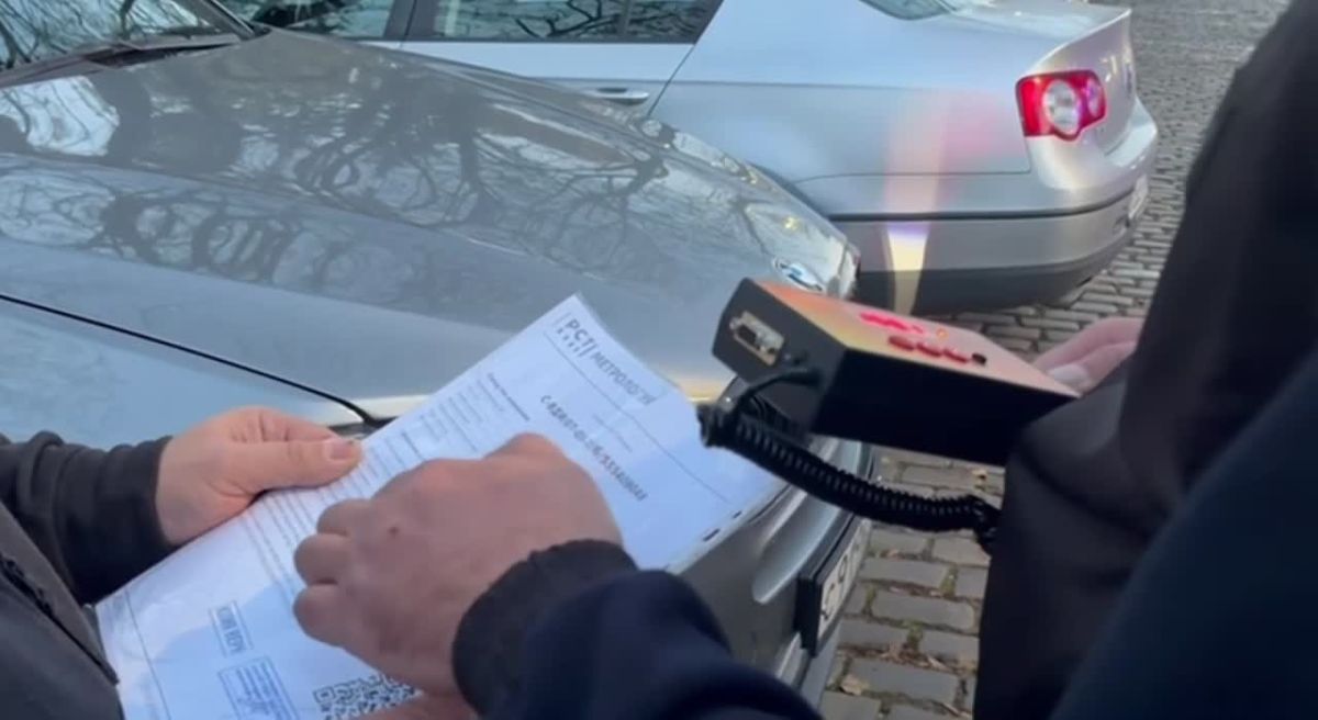 В Калининграде водитель получил одни сутки административного ареста за невыполнение требования полиции