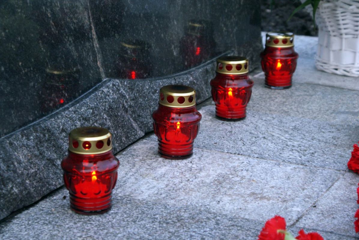 Захоронение сотен советских воинов хотят убрать от костёла в литовском Анталепте