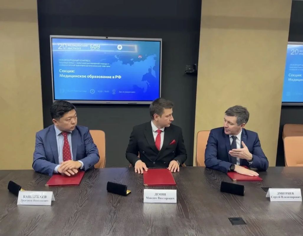 Минздрав Калининградской области, Росздравнадзор и БФУ им. И. Канта расширяют взаимодействие для контроля безопасности лекарств Минздрав Калининградской области, Росздравнадзор и БФУ им. И. Канта расширяют взаимодействие для контроля безопасности лекарств