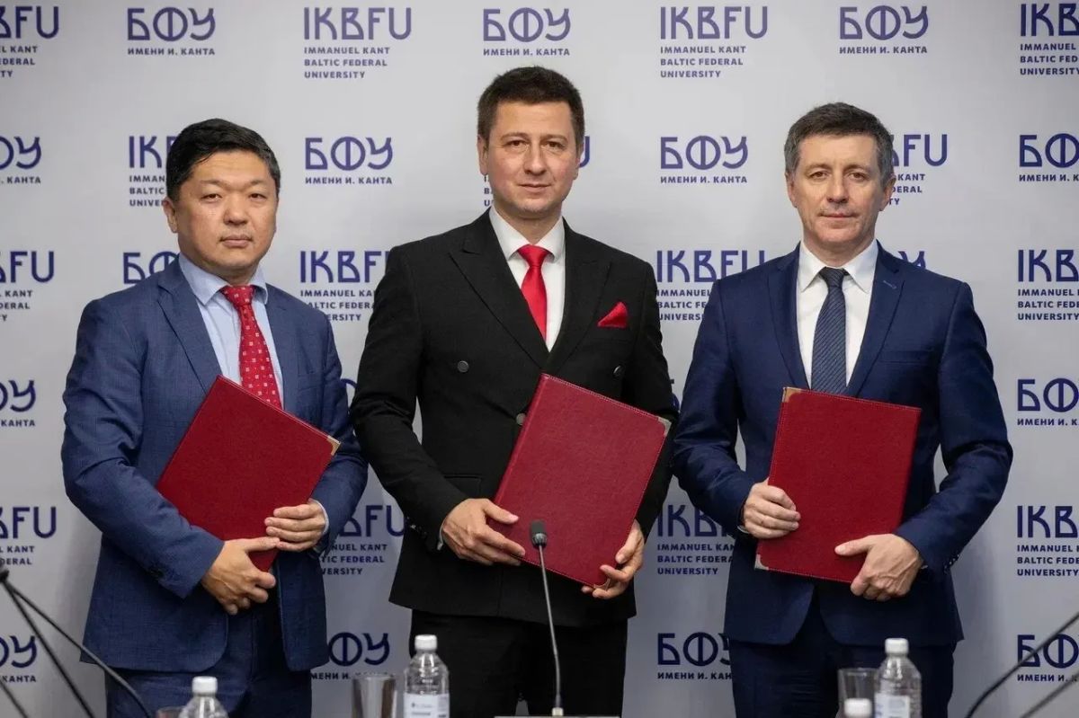 Минздрав Калининградской области, Росздравнадзор и БФУ им. И. Канта расширяют взаимодействие для контроля безопасности лекарств