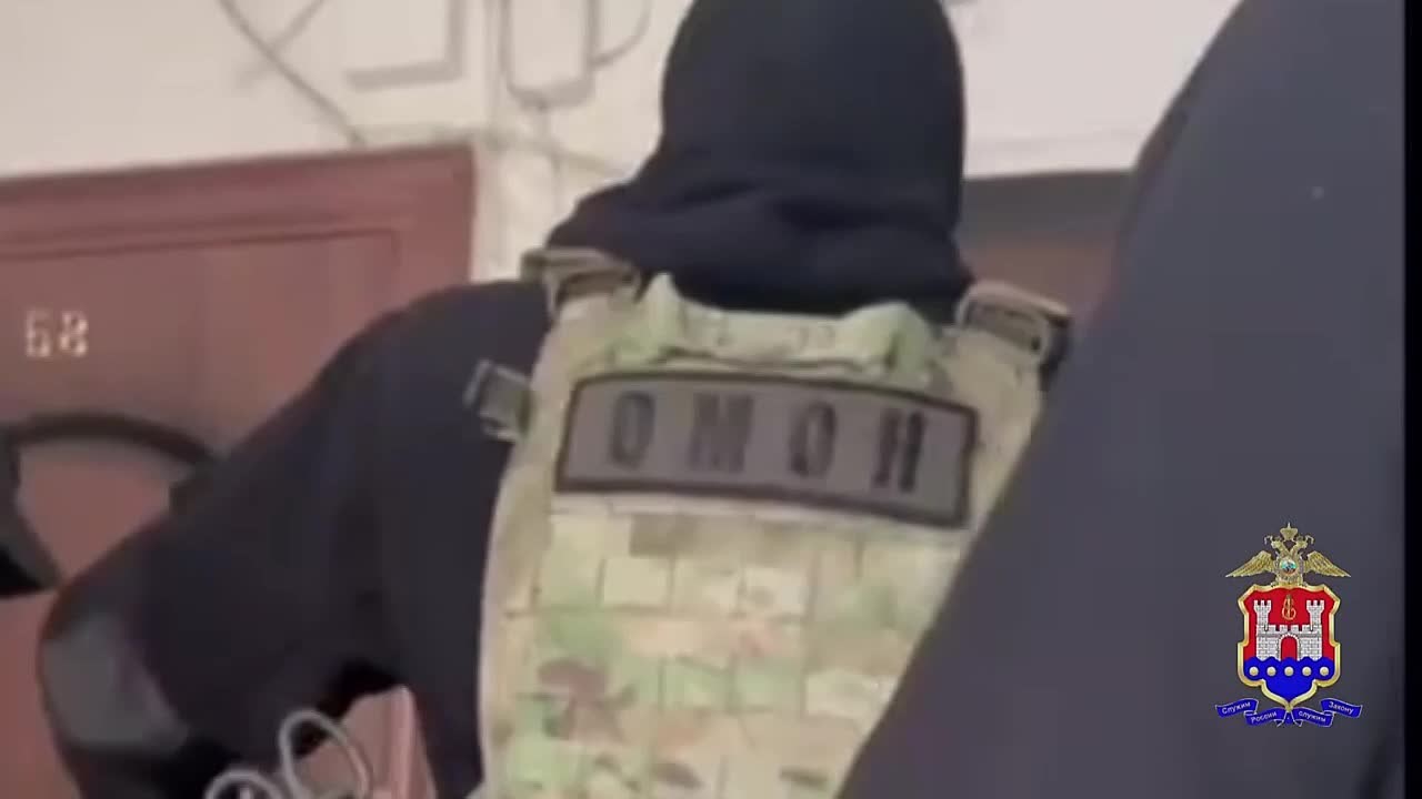 Полицейские Калининградской области пресекли деятельность интернет-магазина по продаже наркотиков